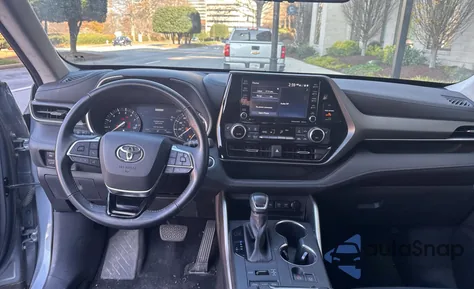 2020 Toyota Highlander Xle from USA, damaged, VIN 5TDGZRBH9LS021152